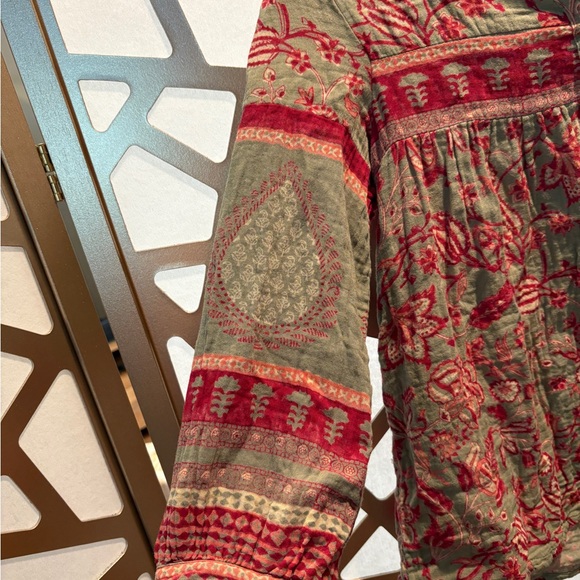 Fabindia Women's Floral Blouse - Red and Green - Picture 3 of 7